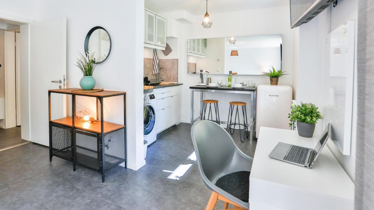 Studio HIRSCH56 - Zentral-Ruhig-Terrasse-Netflix Karlsruhe Esterno foto