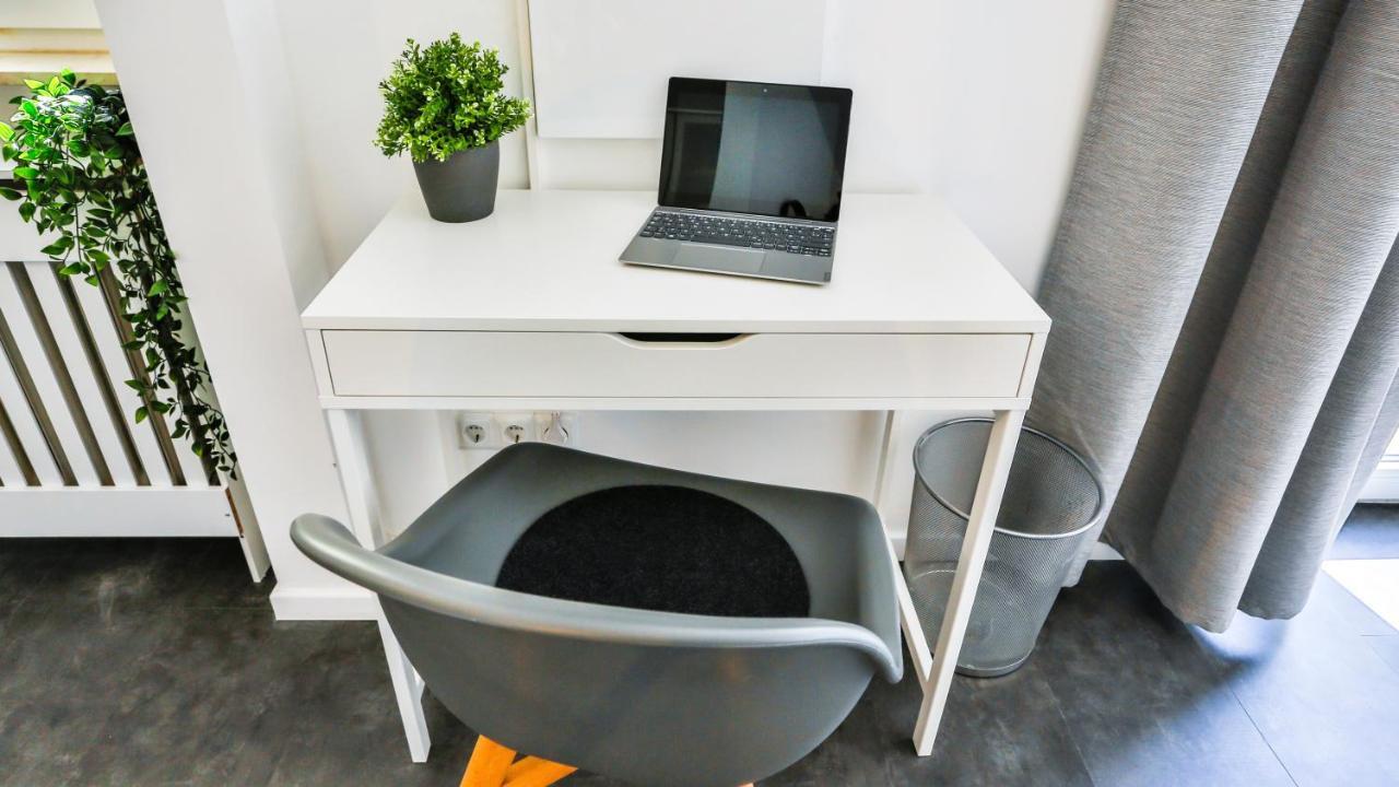 Studio HIRSCH56 - Zentral-Ruhig-Terrasse-Netflix Karlsruhe Esterno foto