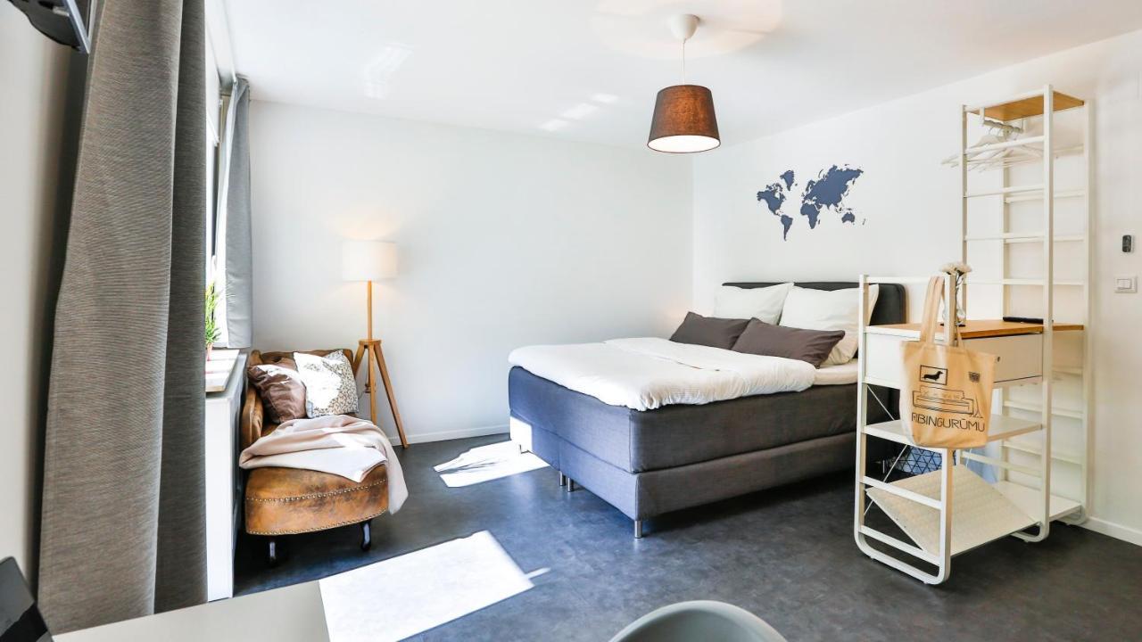 Studio HIRSCH56 - Zentral-Ruhig-Terrasse-Netflix Karlsruhe Esterno foto